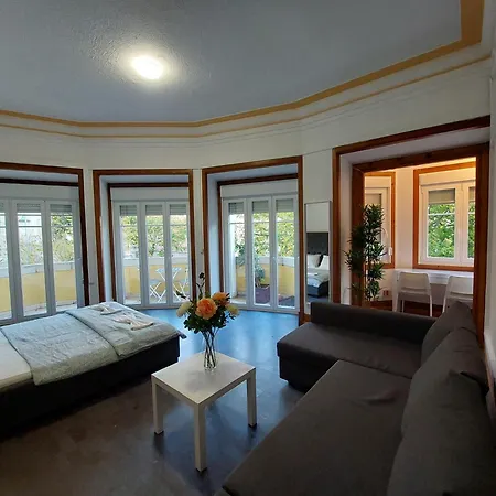 Guest house Parque Eduardo Vii Lisbon