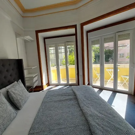 Guest house Casa Da - Parque Eduardo Vii Lisbon