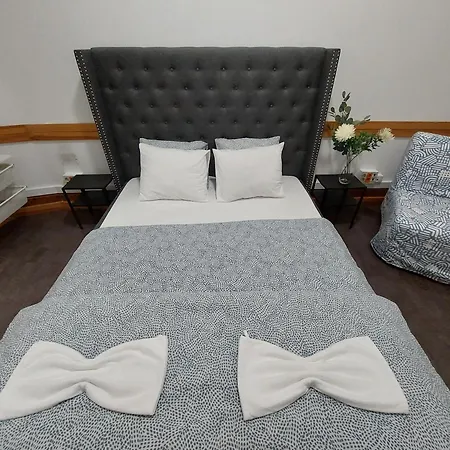 Parque Eduardo Vii Гостьовий будинок *