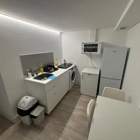 Parque Eduardo Vii Гостьовий будинок *